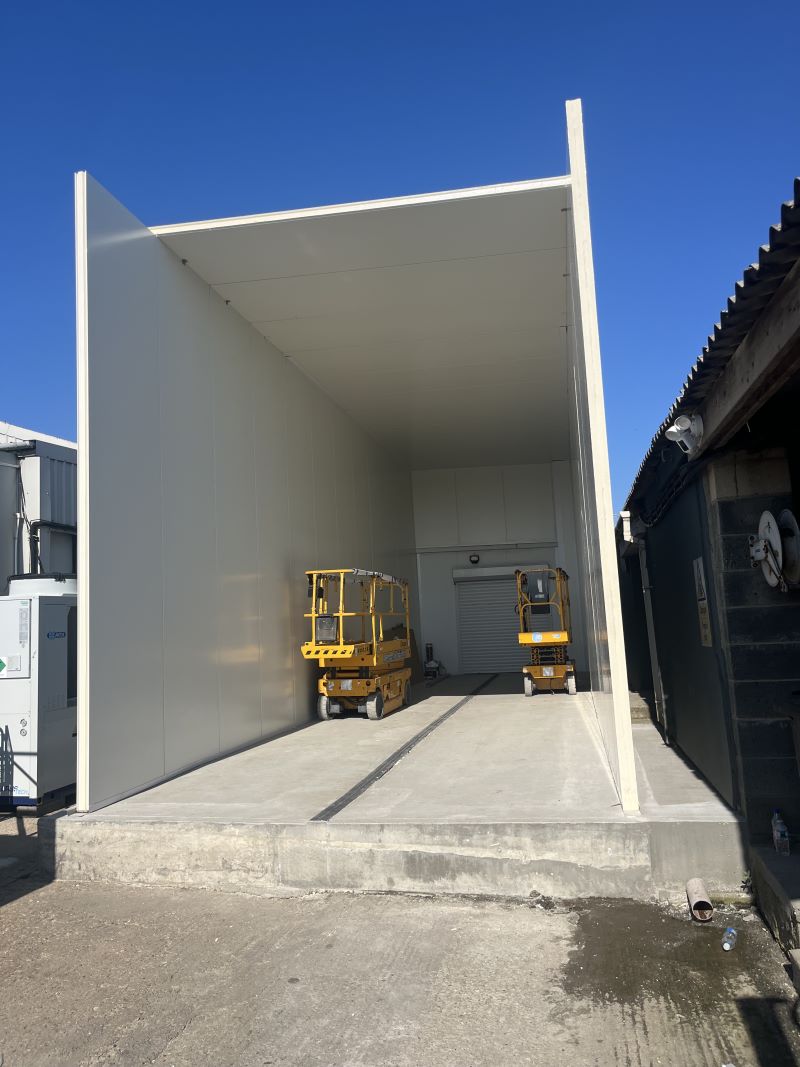 Wingate - Pasturizing Enclosure